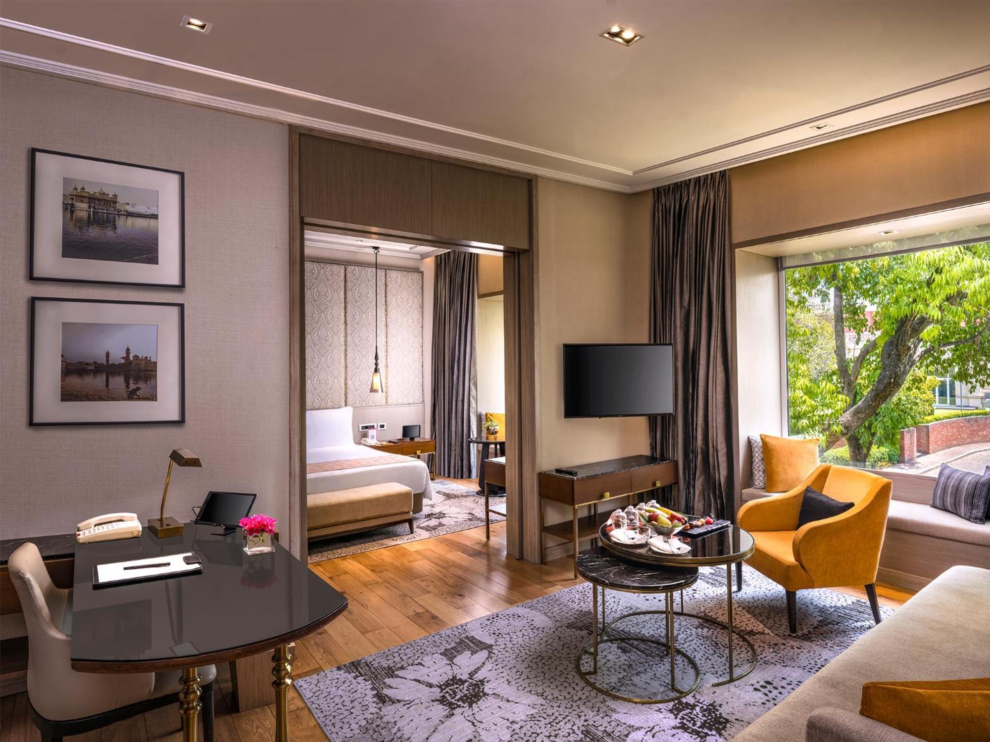 Welcomhotel By Itc Hotels, Raja Sansi, Amritsar Exterior photo